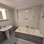 Apartament Leana *