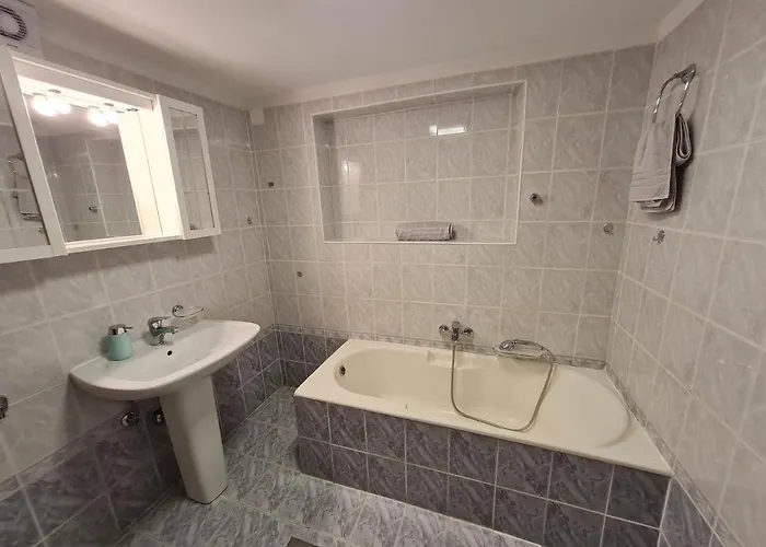 Apartment Leana *